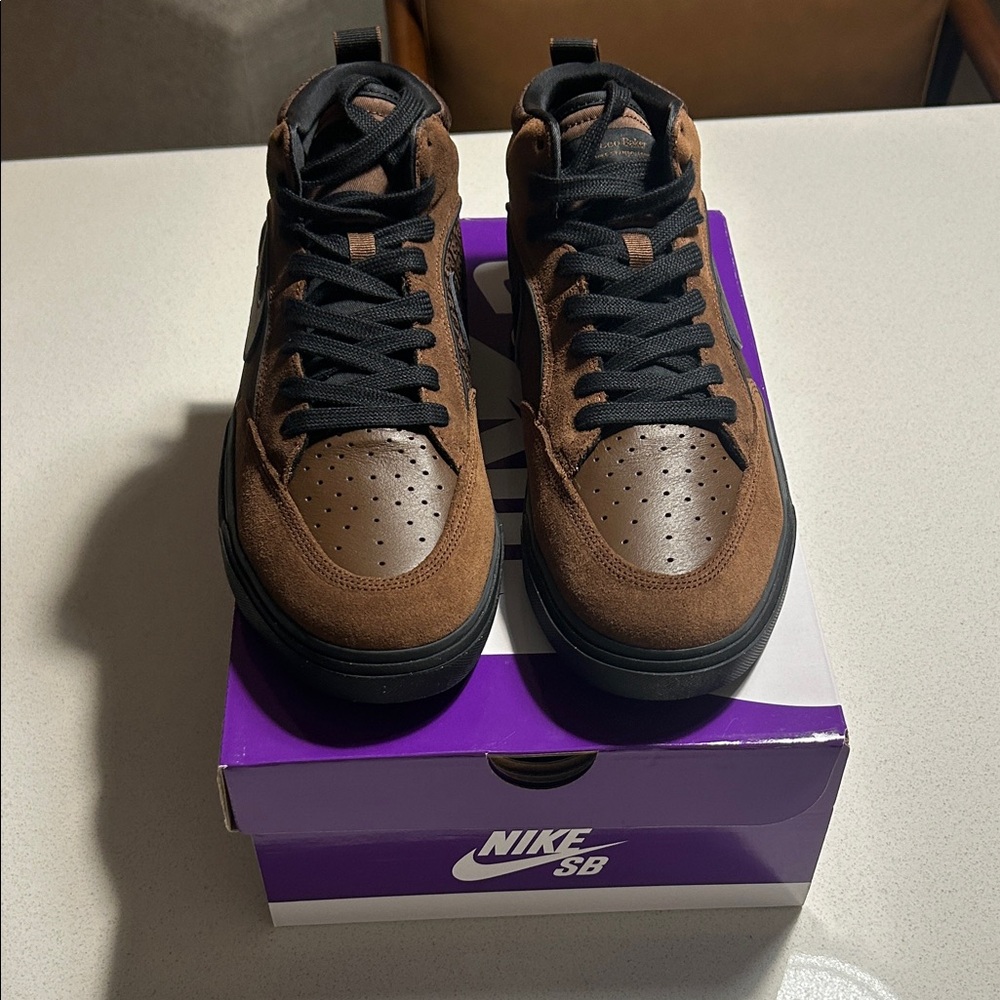 Nike SB Brown and Black Men's Sneakers